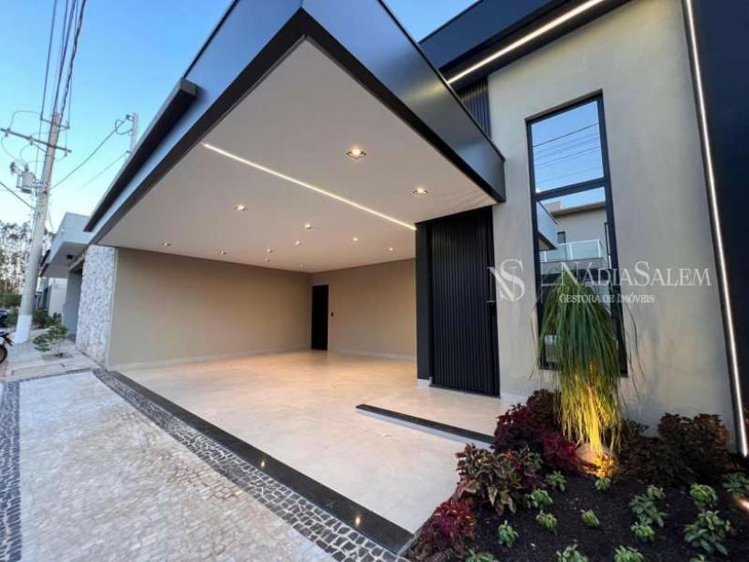 Casa á  Venda Condomínio  Itaúna SP