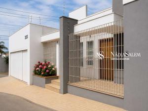 Casa á Venda e Locação Jd Vila Brasil Jaú SP